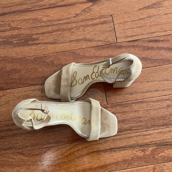 Sam Edelman Heels - Picture 2 of 6